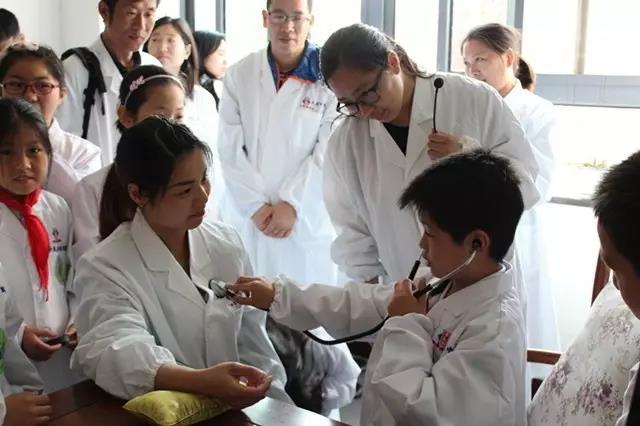 走進(jìn)李良濟(jì)，尋藥樹山中(圖4)